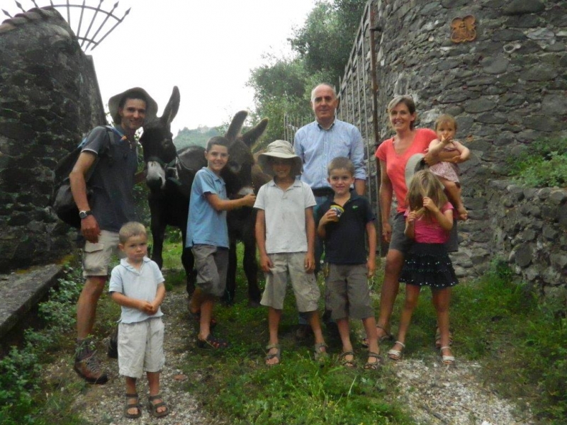 PELLEGRINI SUL CAMMINO DI ASSISI.....