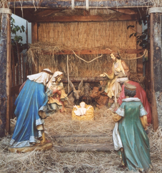 QUALCUNO HA RIMESSO IL BAMBINO E LA CULLA NEL PRESEPIO - PENTITI O IMPAURITI?