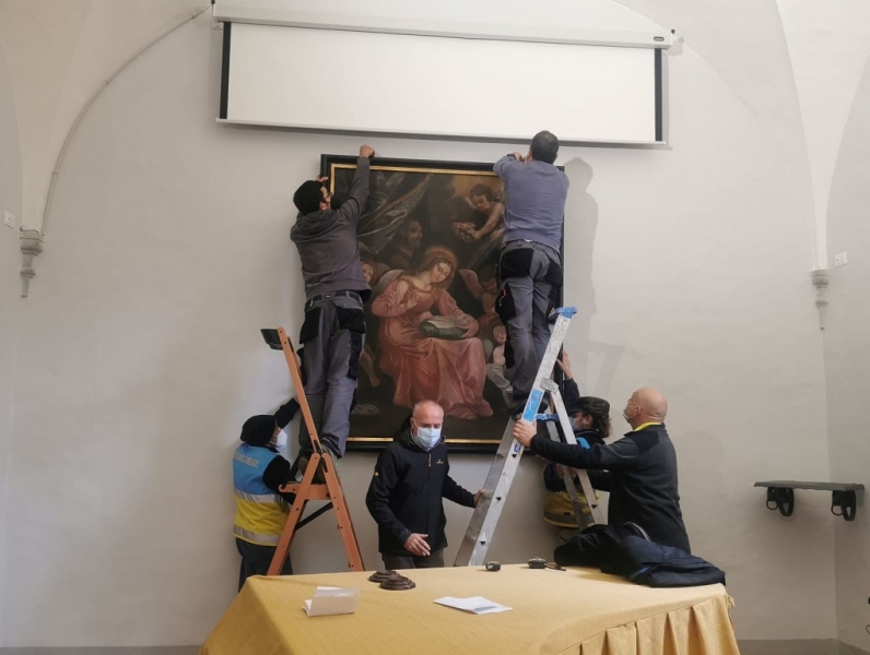 BIBLIOTECA: POSIZIONATA LA “MADONNA DEL RICAMO”
